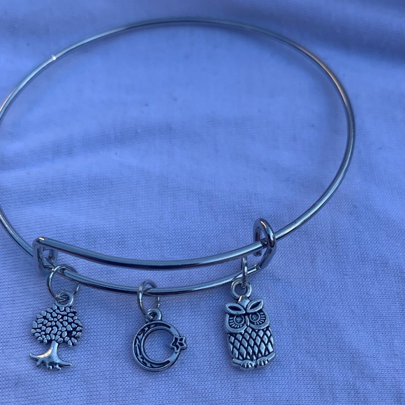 Brand New! Handmade! Adjustable Charm Bangle Bracelet! - Picture 5 of 5